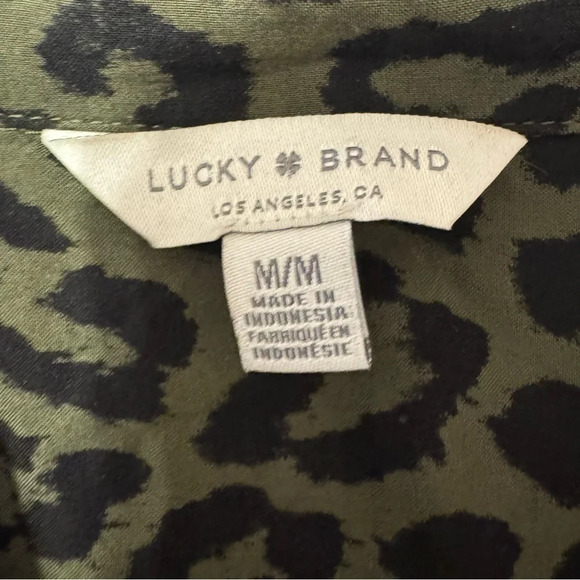 Lucky Brand  ButtonUp Longsleeve Leopard Print Top Green Size M - Picture 4 of 6